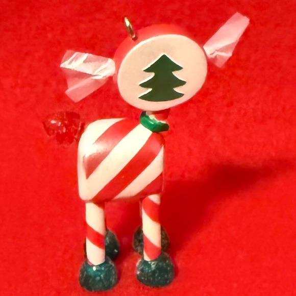 Peppermint Pup Hallmark Ornament - Picture 3 of 6